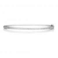 CLASSIC ONE ROW HALF-PAVÉ OVAL BANGLE