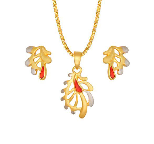 Detailed pendant and earring set in 22kt gold