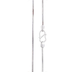 A simple chain in 18 karat white gold