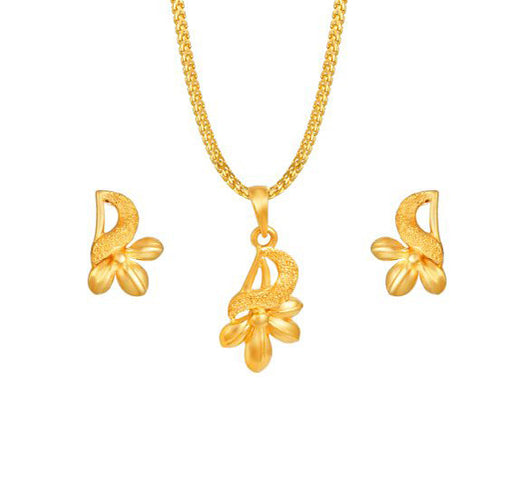 Tanishq Yellow Gold Pendant Set
