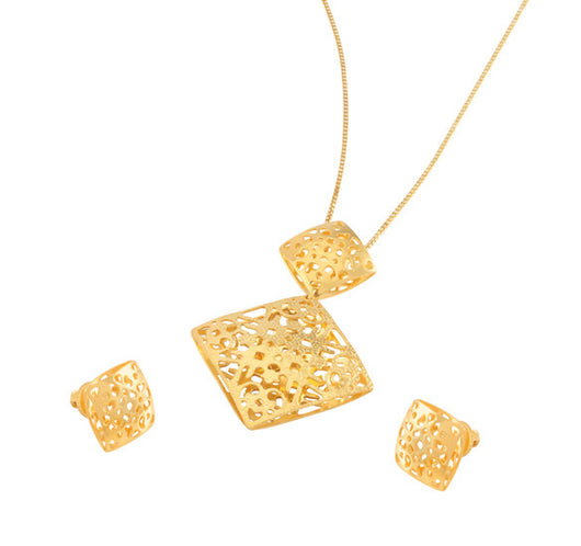 Tanishq Amara 22KT Yellow Gold Pendant Set with Lozenge Design