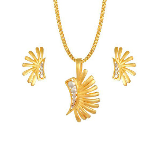 Tanishq Yellow Gold Pendant Set