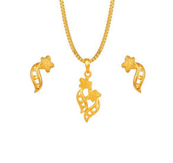 Tanishq Yellow Gold Pendant Set